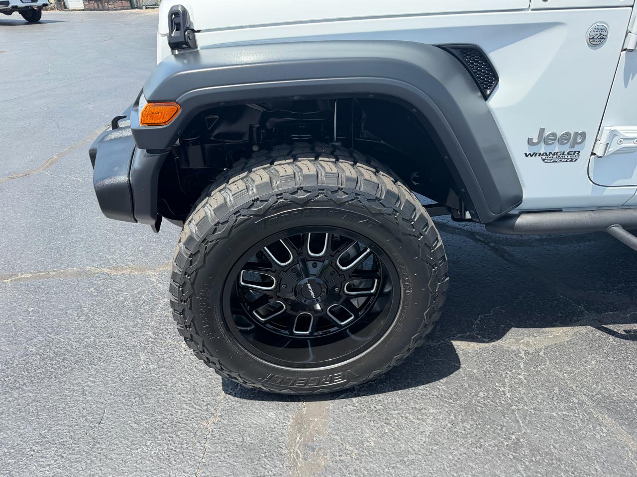 jeep wrangler unlimited 2020 1C4HJXDN4LW269795 image jeep wrangler unlimited 2020 1C4HJXDN4LW269795 image